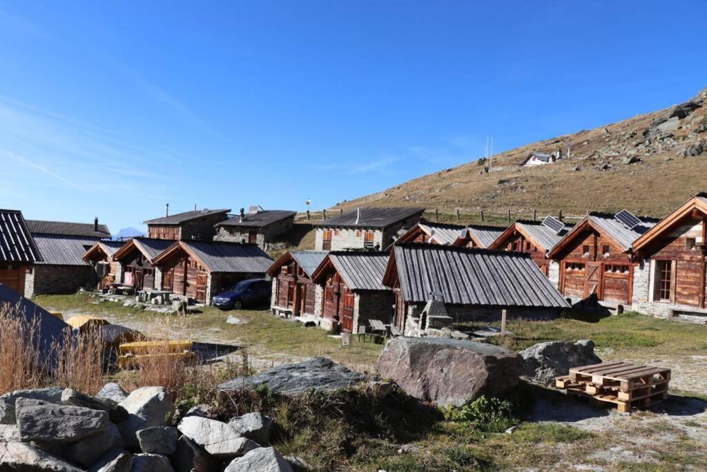 Appartement "Le Ver Luisant" A Saint-Martin, Val D'Herens, Valais Εξωτερικό φωτογραφία